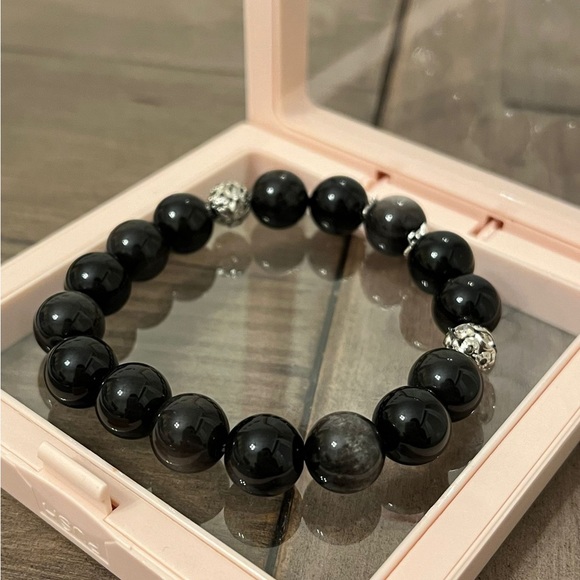 Silver Obsidian - Picture 5 of 5